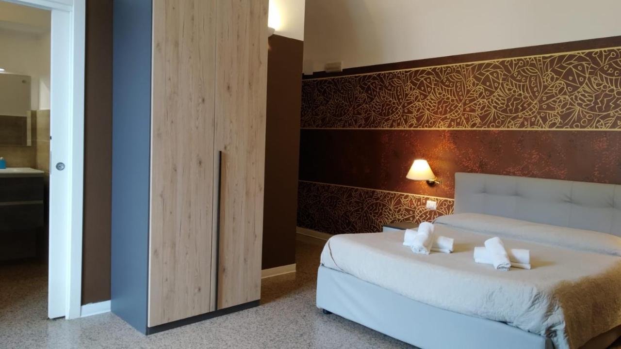 Cconforthotels R&B Central Rooms Bari Kültér fotó