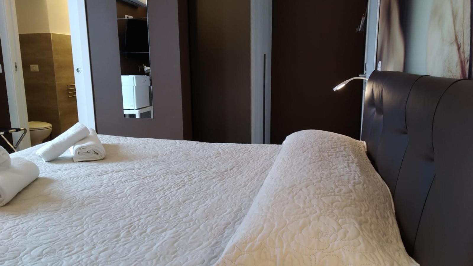 Cconforthotels R&B Central Rooms Bari Kültér fotó