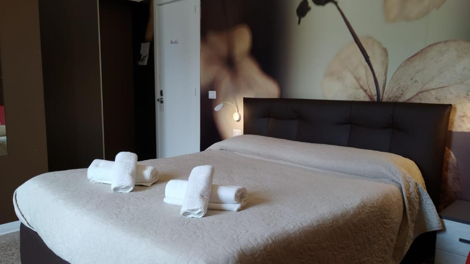 Cconforthotels R&B Central Rooms Bari Kültér fotó